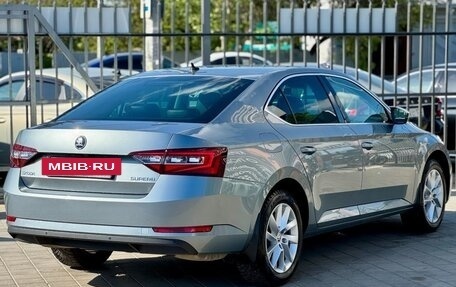 Skoda Superb III рестайлинг, 2018 год, 1 949 000 рублей, 4 фотография