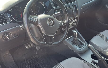 Volkswagen Jetta VI, 2016 год, 880 000 рублей, 8 фотография