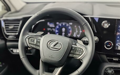 Lexus NX, 2025 год, 6 390 000 рублей, 14 фотография