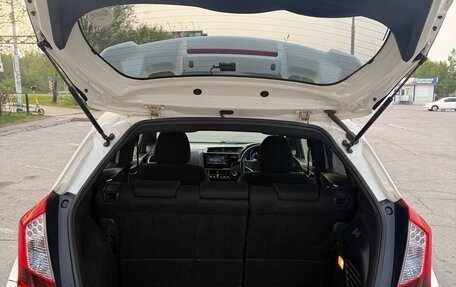 Honda Fit III, 2013 год, 900 000 рублей, 10 фотография