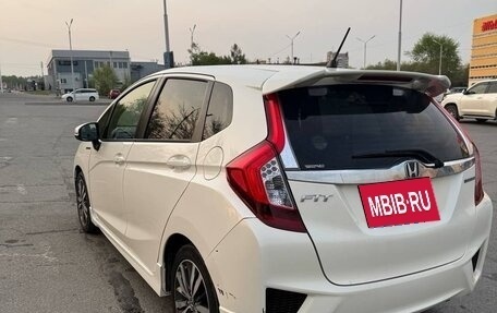 Honda Fit III, 2013 год, 900 000 рублей, 6 фотография