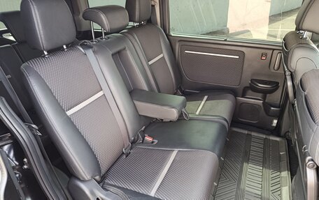 Honda Stepwgn IV, 2015 год, 1 790 000 рублей, 17 фотография