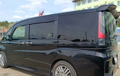 Honda Stepwgn IV, 2015 год, 1 790 000 рублей, 14 фотография