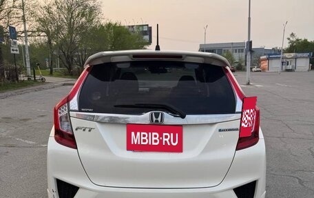 Honda Fit III, 2013 год, 900 000 рублей, 5 фотография