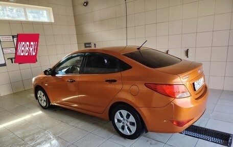 Hyundai Solaris II рестайлинг, 2015 год, 750 000 рублей, 3 фотография