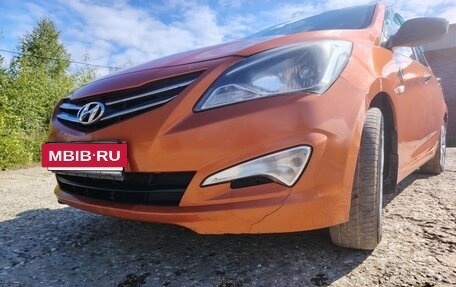 Hyundai Solaris II рестайлинг, 2015 год, 750 000 рублей, 5 фотография