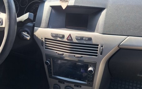 Opel Astra H, 2008 год, 335 000 рублей, 10 фотография