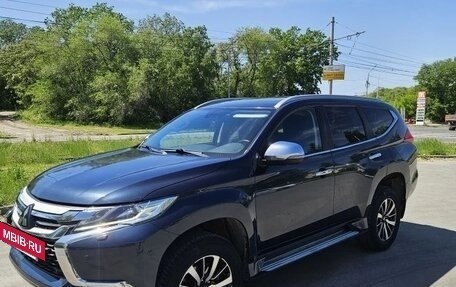 Mitsubishi Pajero Sport III рестайлинг, 2018 год, 3 300 000 рублей, 2 фотография