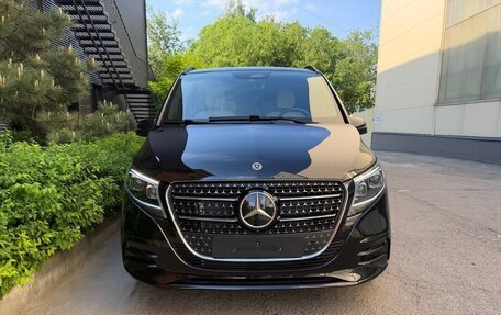 Mercedes-Benz V-Класс, 2026 год, 14 190 000 рублей, 3 фотография