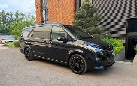 Mercedes-Benz V-Класс, 2026 год, 14 190 000 рублей, 4 фотография