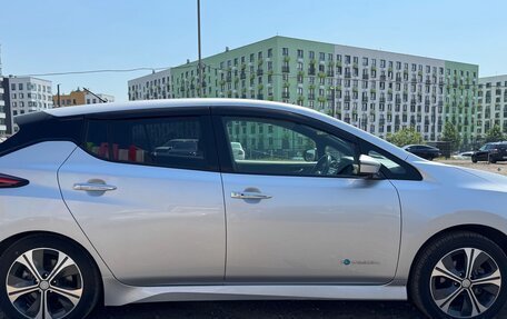 Nissan Leaf II, 2018 год, 1 390 000 рублей, 3 фотография
