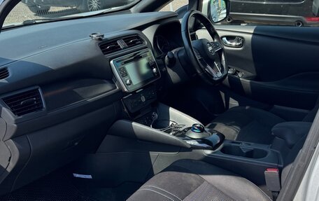 Nissan Leaf II, 2018 год, 1 390 000 рублей, 4 фотография