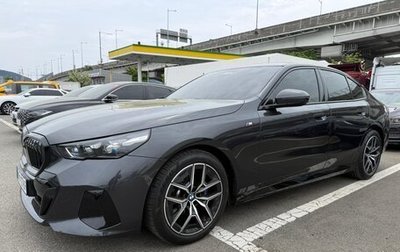 BMW 5 серия, 2025 год, 1 фотография