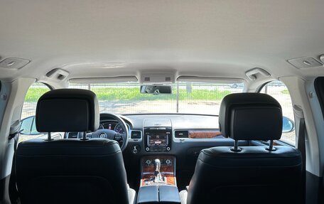 Volkswagen Touareg III, 2012 год, 1 739 000 рублей, 12 фотография