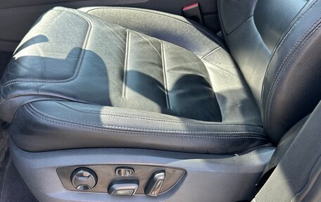 Volkswagen Touareg III, 2012 год, 1 739 000 рублей, 20 фотография