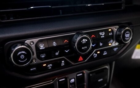Jeep Wrangler, 2024 год, 22 970 000 рублей, 31 фотография