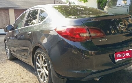 Opel Astra J, 2013 год, 690 000 рублей, 4 фотография