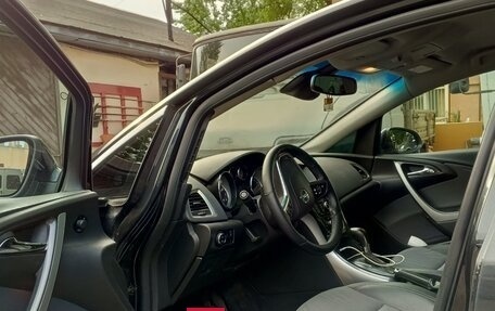 Opel Astra J, 2013 год, 690 000 рублей, 13 фотография