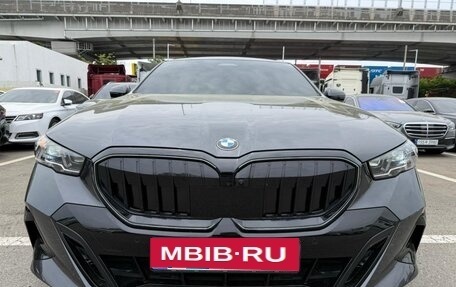 BMW 5 серия, 2025 год, 3 фотография