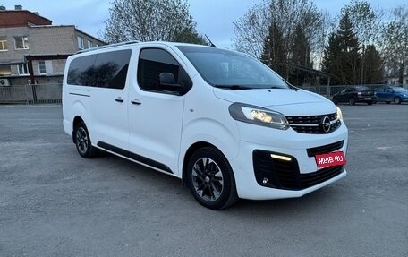 Opel Zafira Life I, 2020 год, 3 800 000 рублей, 1 фотография