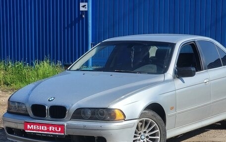 BMW 5 серия, 2001 год, 510 000 рублей, 1 фотография