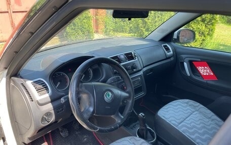 Skoda Fabia II, 2009 год, 310 000 рублей, 6 фотография