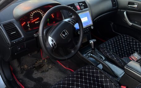 Honda Accord VII рестайлинг, 2004 год, 400 000 рублей, 6 фотография
