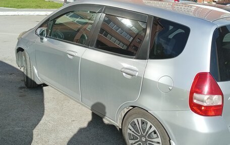 Honda Fit III, 2002 год, 460 000 рублей, 3 фотография