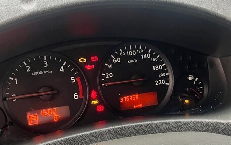 Nissan Navara (Frontier), 2010 год, 950 000 рублей, 7 фотография