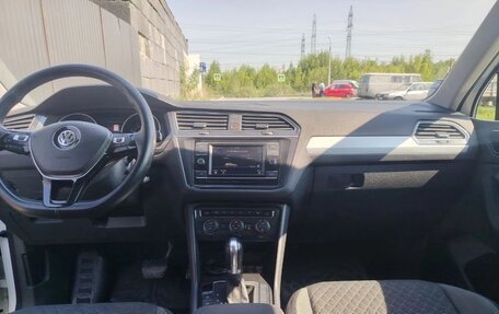 Volkswagen Tiguan II, 2017 год, 2 215 000 рублей, 10 фотография
