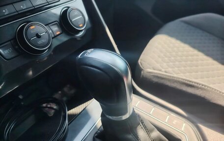 Volkswagen Tiguan II, 2017 год, 2 215 000 рублей, 15 фотография