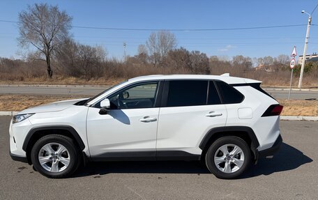 Toyota RAV4, 2025 год, 3 549 000 рублей, 8 фотография