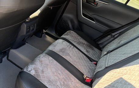 Toyota RAV4, 2025 год, 3 549 000 рублей, 16 фотография