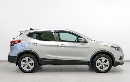 Nissan Qashqai, 2019 год, 1 880 000 рублей, 4 фотография