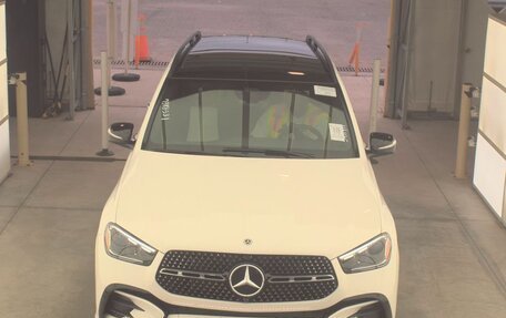 Mercedes-Benz GLE, 2024 год, 6 700 000 рублей, 2 фотография