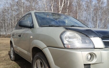 Hyundai Tucson III, 2008 год, 940 000 рублей, 3 фотография