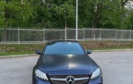Mercedes-Benz C-Класс, 2018 год, 2 850 000 рублей, 1 фотография