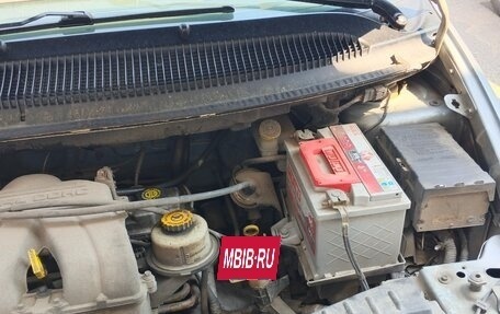 Dodge Caravan IV, 2003 год, 650 000 рублей, 2 фотография