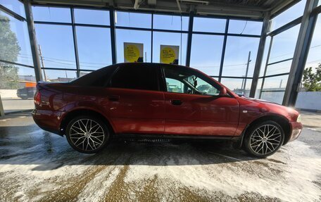 Audi A4, 2000 год, 350 000 рублей, 6 фотография
