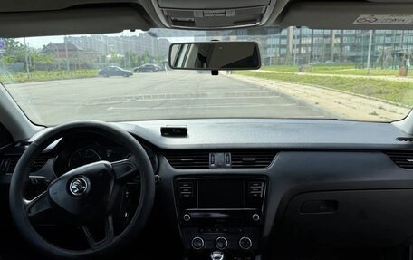 Skoda Octavia, 2017 год, 870 000 рублей, 11 фотография