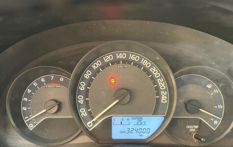 Toyota Corolla, 2014 год, 850 000 рублей, 7 фотография