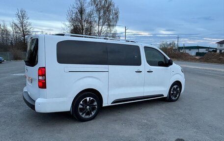 Opel Zafira Life I, 2020 год, 3 800 000 рублей, 4 фотография