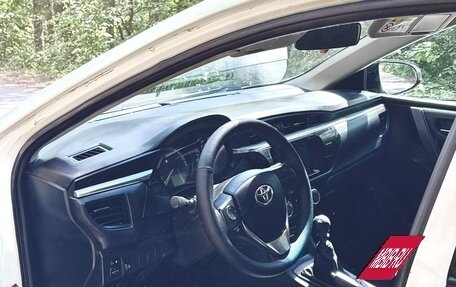 Toyota Corolla, 2014 год, 850 000 рублей, 5 фотография