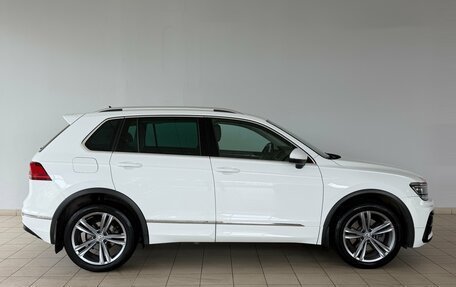 Volkswagen Tiguan II, 2020 год, 3 100 000 рублей, 3 фотография
