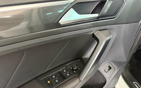 Volkswagen Tiguan II, 2020 год, 3 100 000 рублей, 11 фотография