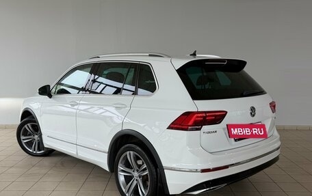 Volkswagen Tiguan II, 2020 год, 3 100 000 рублей, 4 фотография