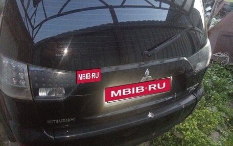 Mitsubishi Outlander III рестайлинг 3, 2008 год, 420 000 рублей, 5 фотография
