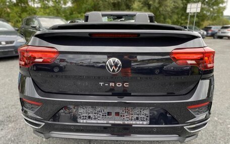 Volkswagen T-Roc I, 2021 год, 2 420 000 рублей, 5 фотография