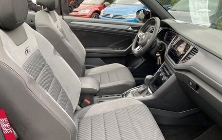 Volkswagen T-Roc I, 2021 год, 2 420 000 рублей, 16 фотография