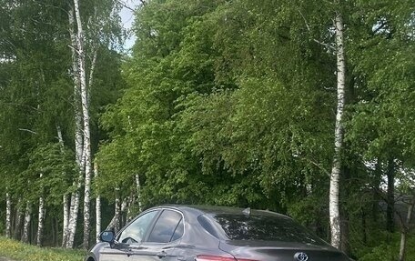 Toyota Camry, 2020 год, 2 880 000 рублей, 4 фотография
